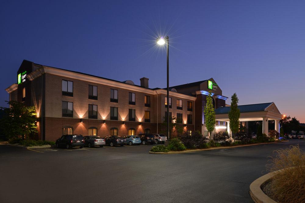 Holiday Inn Express Hotel & Suites Athens By Ihg Exterior foto