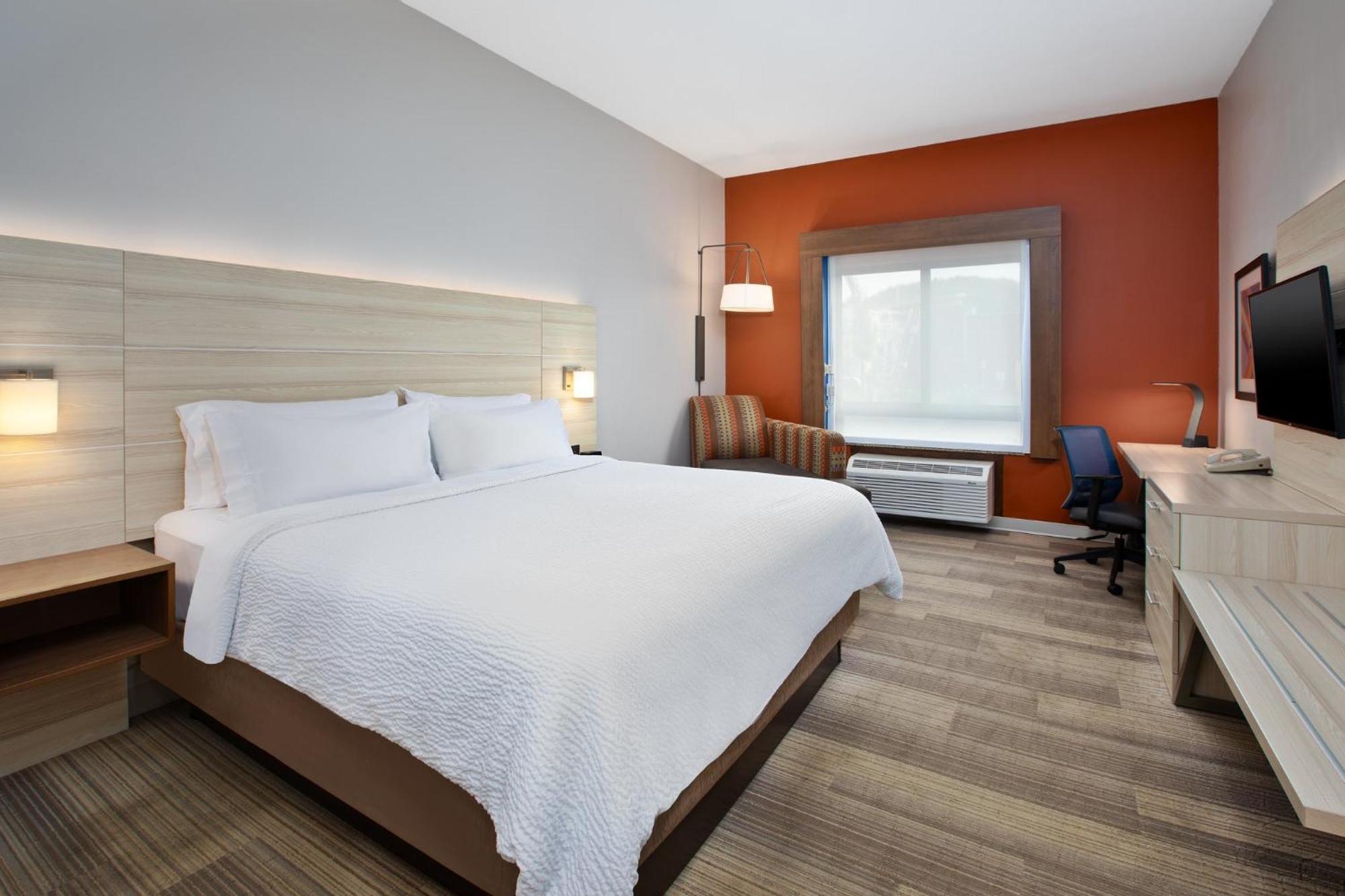 Holiday Inn Express Hotel & Suites Athens By Ihg Exterior foto